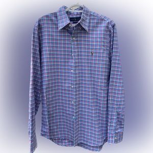 Men’s long sleeve polo classic fit. Size medium.